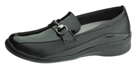 E240 - Black - Ladies leather walking shoe