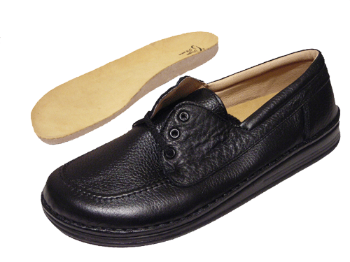 mens wide dress shoes canada