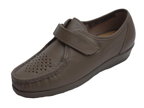 RLV Taupe - Women's Leather upper walking shoe