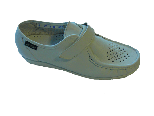 RLV White - Average heel height for comfort & walking for women